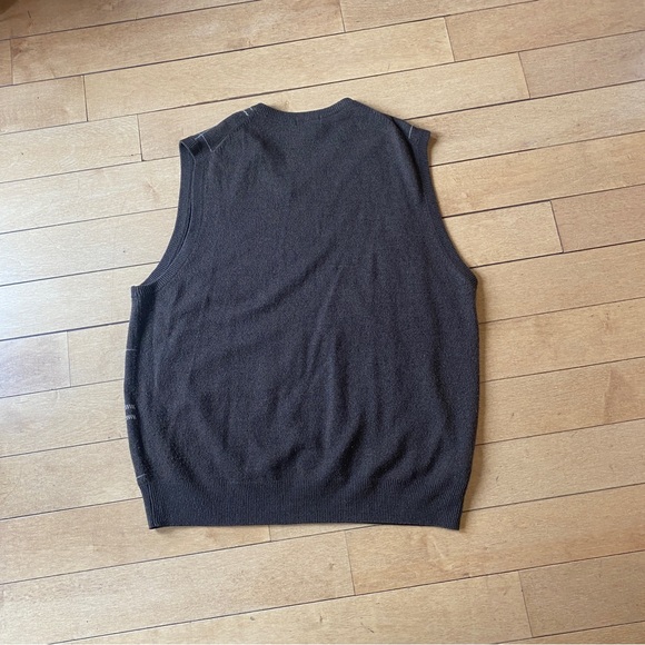 Brown Plaid Sweater Vest - Picture 2 of 3